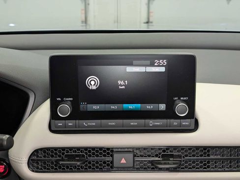 Certified 2024 Honda HR-V LX image 18