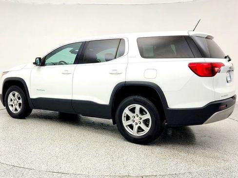 Used 2019 GMC Acadia SLE w/ LPO, Floor Liner Package image 7