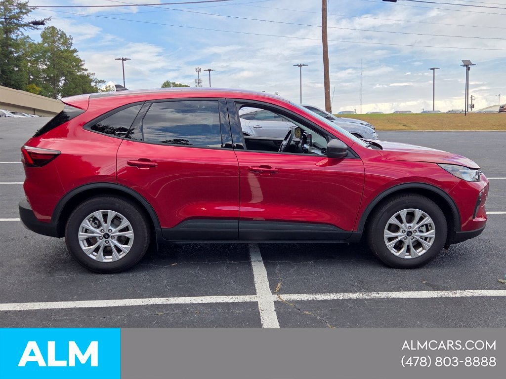 Used 2025 Ford Escape Active FWD image 16