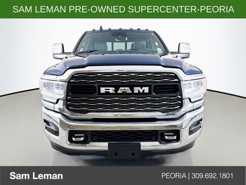 Used 2024 RAM 3500 Limited image 2
