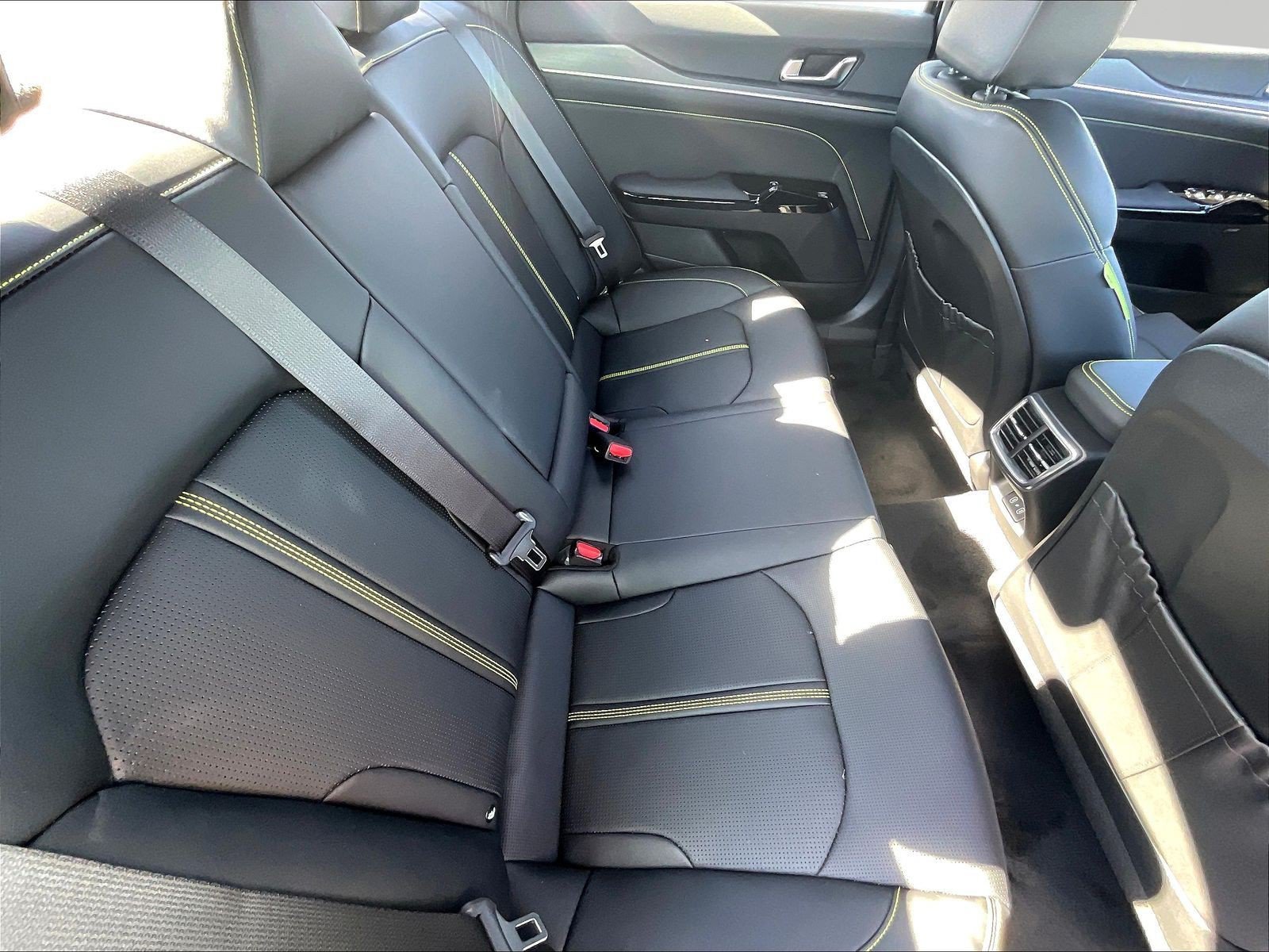 New 2027 Kia K5 GT FWD image 19