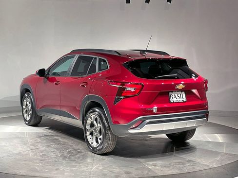 Certified 2024 Chevrolet Trax LT image 13