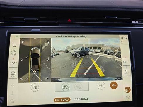 New 2025 Land Rover Range Rover SE image 24