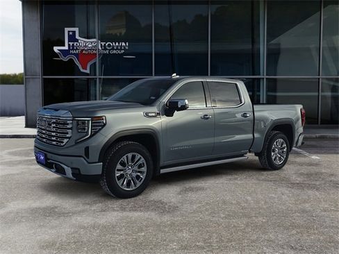 Used 2025 GMC Sierra 1500 Denali w/ Technology Package image 7
