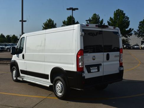 Used 2025 RAM ProMaster 2500 w/ U-Haul Equipment Group FWD image 8