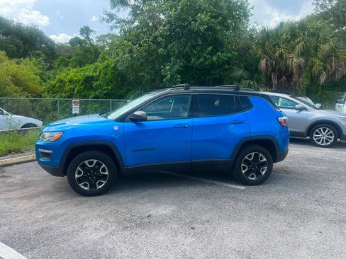 Used 2018 Jeep Compass Trailhawk w/ Leather Interior Group AWD/4WD image 4