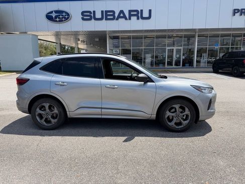 Used 2024 Ford Escape ST-Line FWD image 2