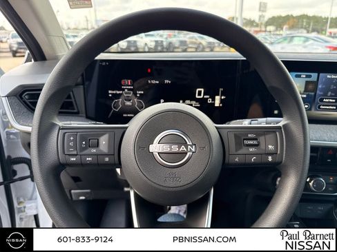 New 2026 Nissan Kicks S image 20