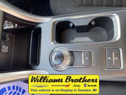 Used 2020 Ford Fusion SE image 16