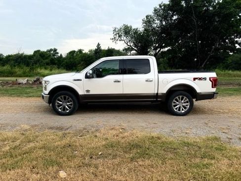 Used 2015 Ford F150 King Ranch w/ Equipment Group 601A Luxury AWD/4WD image 4
