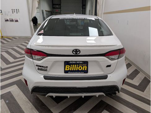 Used 2021 Toyota Corolla SE image 22