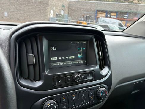 Used 2017 Chevrolet Colorado W/T w/ WT Convenience Package AWD/4WD image 19