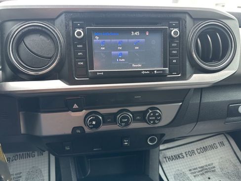 Used 2016 Toyota Tacoma SR5 w/ Towing Package image 16