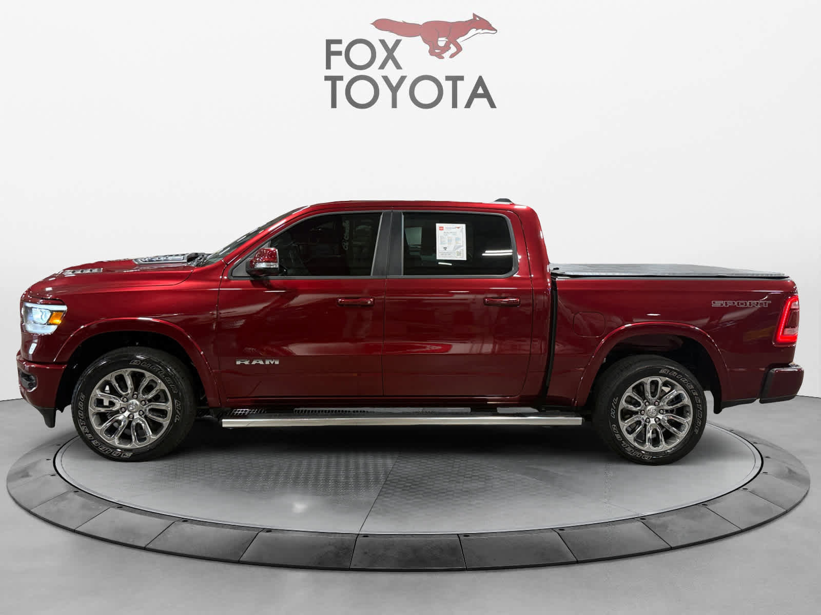Used 2021 RAM 1500 Laramie w/ Sport Appearance Package AWD/4WD image 3