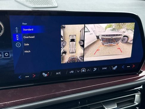 New 2026 Chevrolet Traverse Z71 image 21