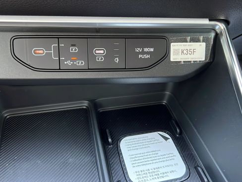 New 2026 Kia Carnival SX Prestige FWD image 21