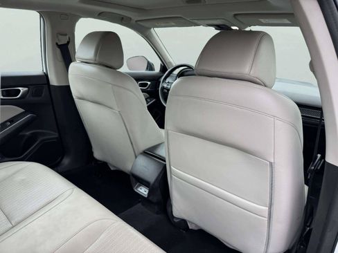 Used 2024 Honda Civic Touring image 39