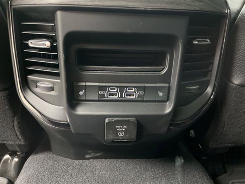 New 2026 RAM 2500 Limited AWD/4WD image 24
