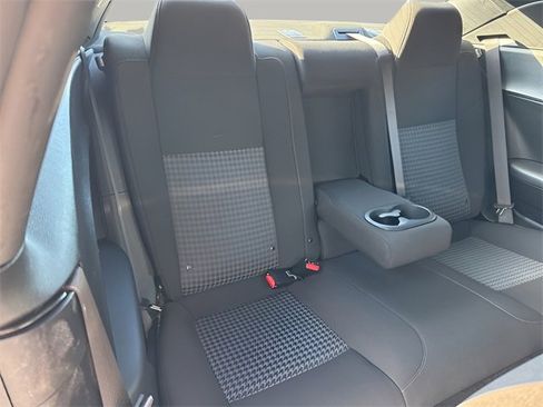 Used 2022 Dodge Challenger GT image 12