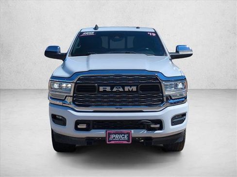 Used 2019 RAM 2500 Limited AWD/4WD image 2