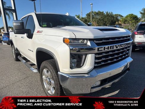 Used 2022 Chevrolet Silverado 2500 LTZ w/ LTZ Plus Package AWD/4WD image 2