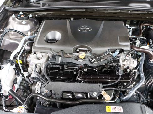 Used 2023 Toyota Camry SE FWD image 28