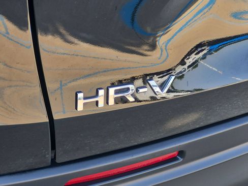 Used 2025 Honda HR-V Sport image 26