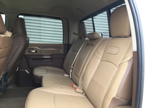 Used 2022 RAM 2500 Limited image 9