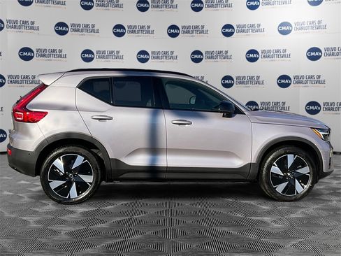 New 2026 Volvo EX40 Plus w/ Climate Package image 6