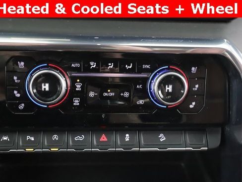 Used 2025 GMC Sierra 1500 Denali Ultimate image 4