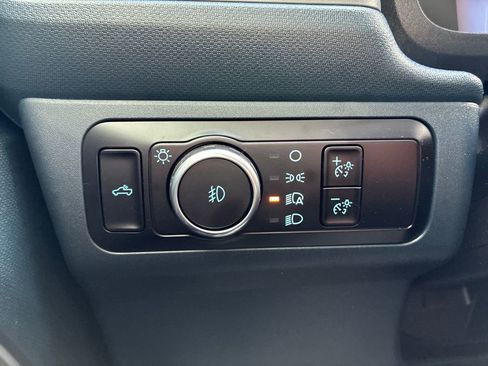 Used 2025 Ford Maverick Lobo AWD/4WD image 30