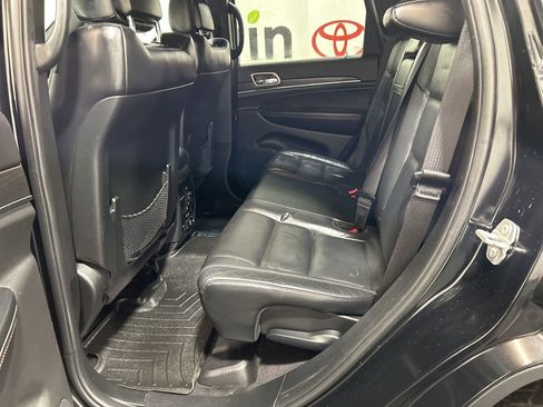 Used 2017 Jeep Grand Cherokee Limited image 20