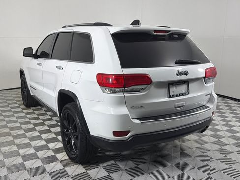 Used 2017 Jeep Grand Cherokee Limited AWD/4WD image 7