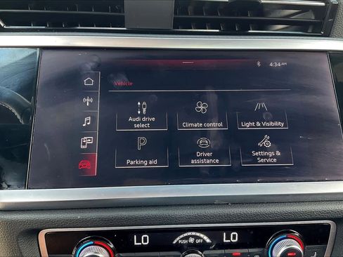 Used 2020 Audi Q3 2.0T Premium w/ Convenience Package image 31