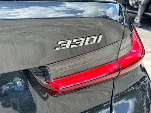 New 2026 BMW 330i Sedan w/ M Sport Package RWD image 11