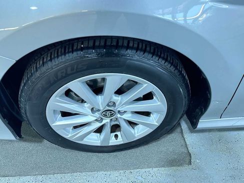 Used 2023 Toyota Camry LE image 10