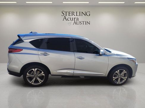 Used 2025 Acura RDX SH-AWD w/ Technology Package image 4