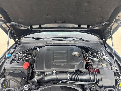 New 2024 Jaguar XF R-Dynamic SE AWD/4WD image 19