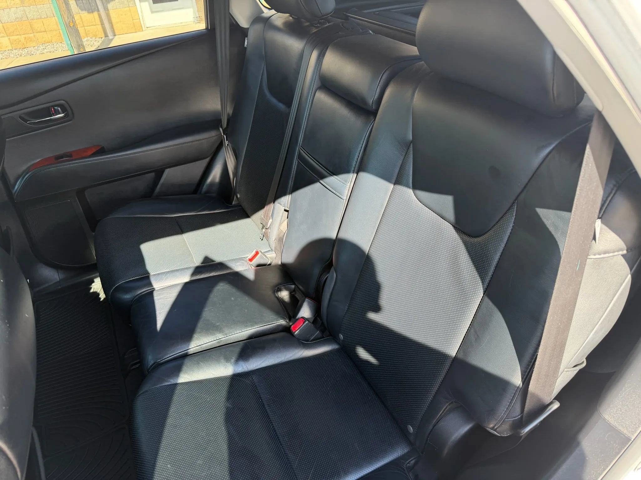 Used 2011 Lexus RX 350 AWD w/ Premium Pkg image 30