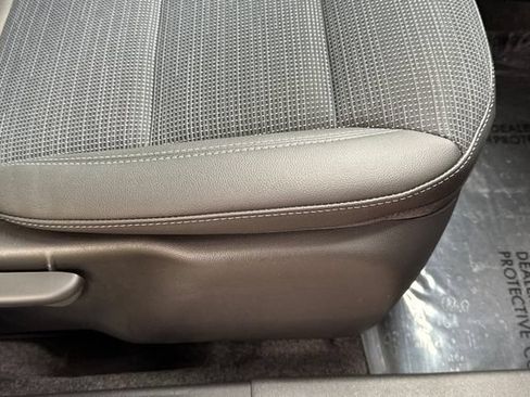 Used 2026 Buick Envista Preferred w/ Convenience I Package FWD image 23