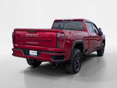 Used 2025 GMC Sierra 2500 AT4 w/ AT4 Premium Plus Package AWD/4WD image 6