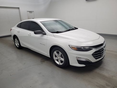 Used 2021 Chevrolet Malibu LS FWD image 11