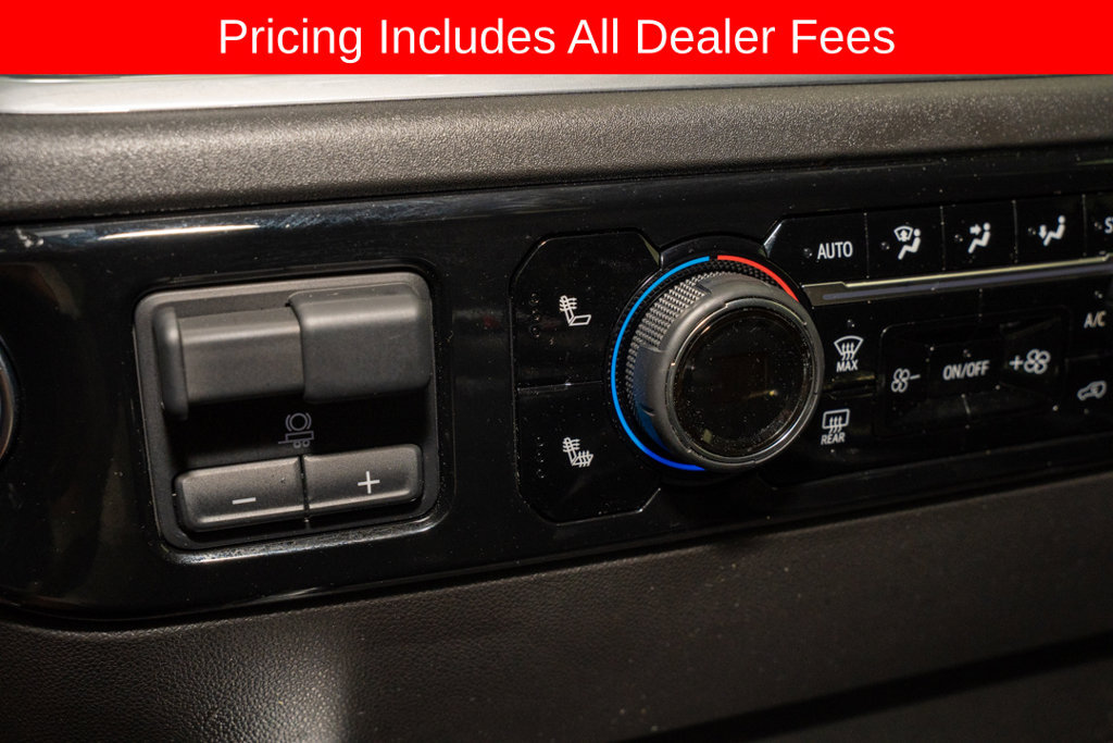 Used 2025 Chevrolet Silverado 1500 LT Trail Boss w/ Convenience Package II AWD/4WD image 16