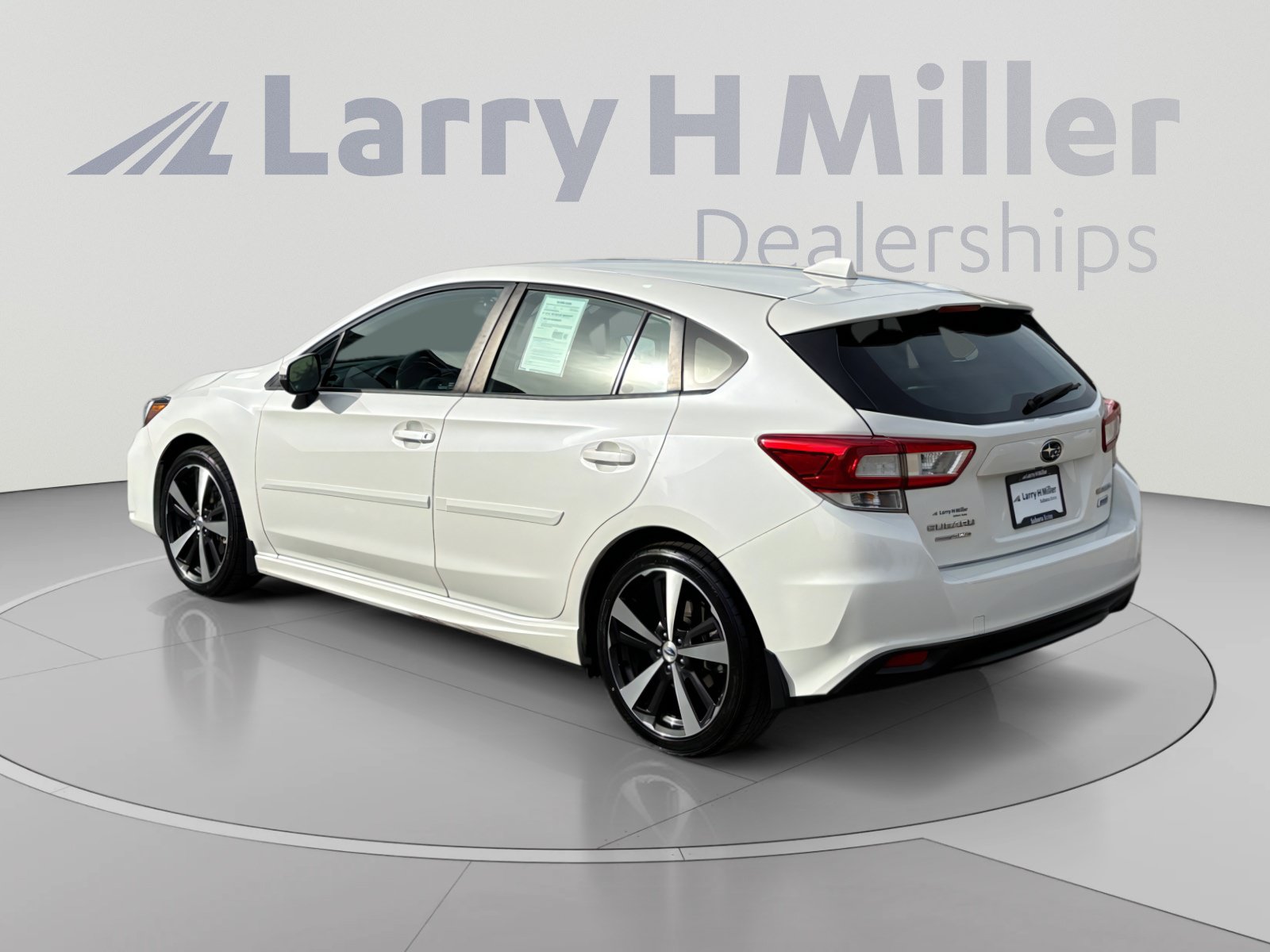 Used 2018 Subaru Impreza 2.0i Sport AWD/4WD image 3