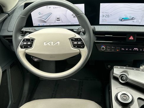 Used 2024 Kia EV6 Wind RWD image 14