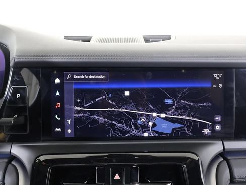 Certified 2025 Porsche Panamera 4 AWD/4WD image 17