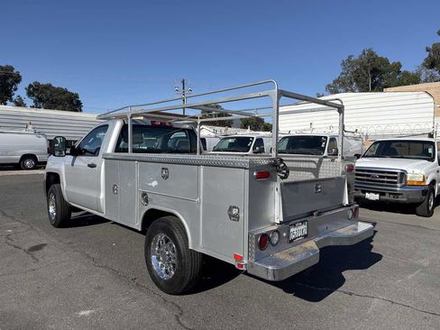 Used 2018 Chevrolet Silverado 2500 W/T RWD image 5