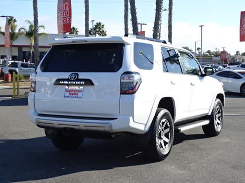 Certified 2024 Toyota 4Runner TRD Off-Road Premium w/ Moonroof Package AWD/4WD image 13
