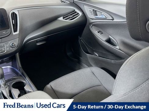 Used 2024 Chevrolet Malibu LT image 24