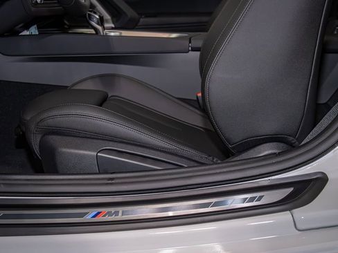 New 2026 BMW Z4 sDrive30i w/ Driving Assistance Package image 17